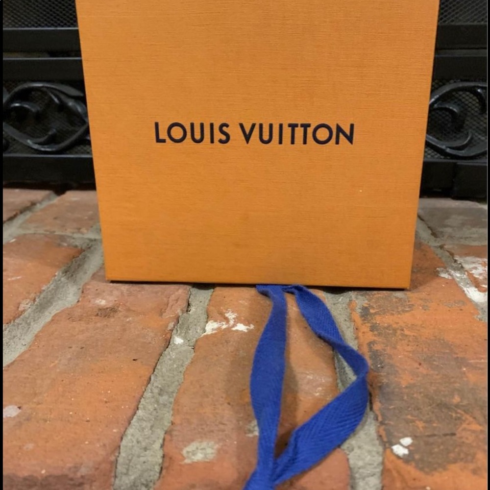 Free Louis Vuitton Monogram Belt Gold Buckle